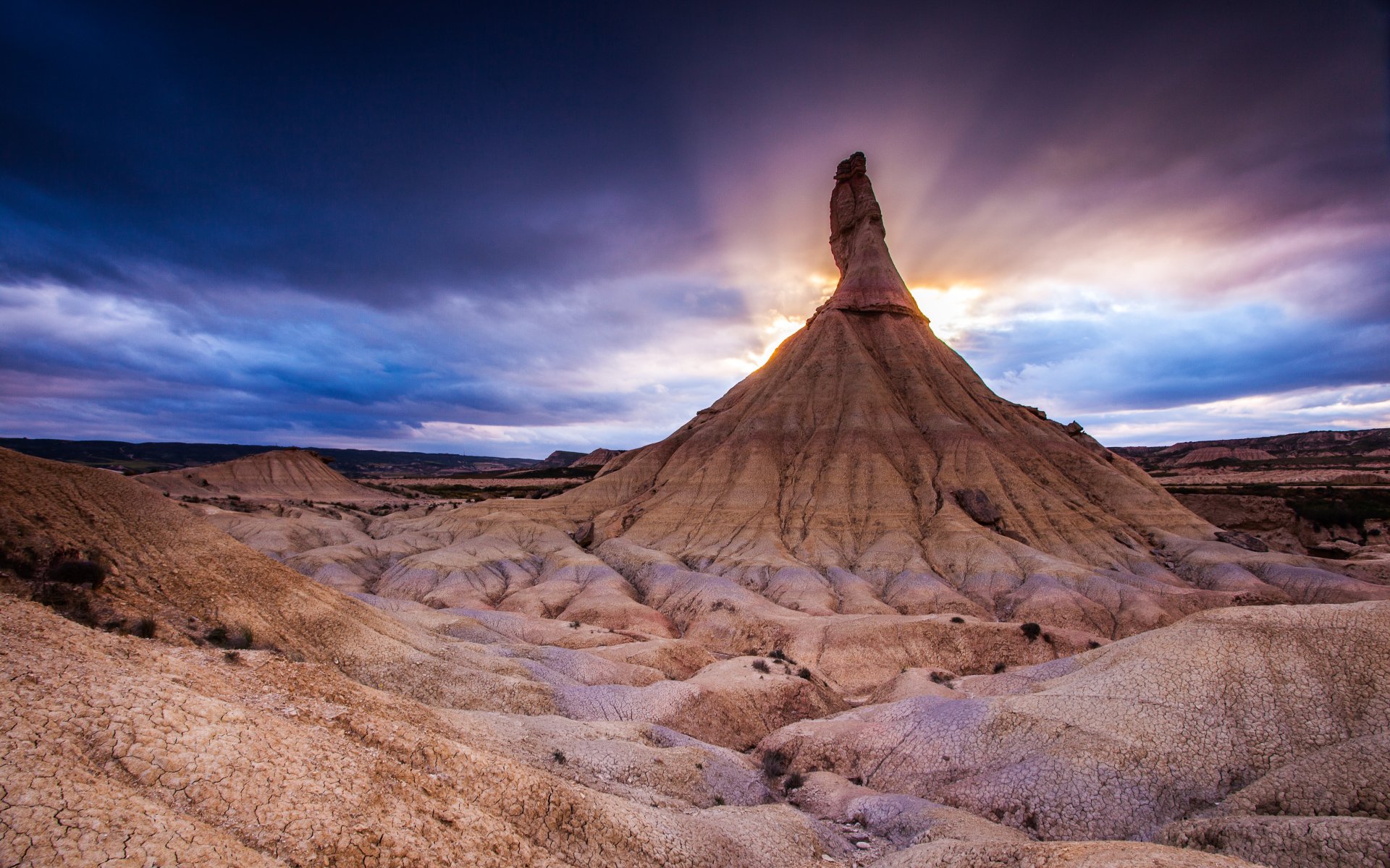 bardenas reales parco nazionale spagna settentrionale natura tramonto montagna