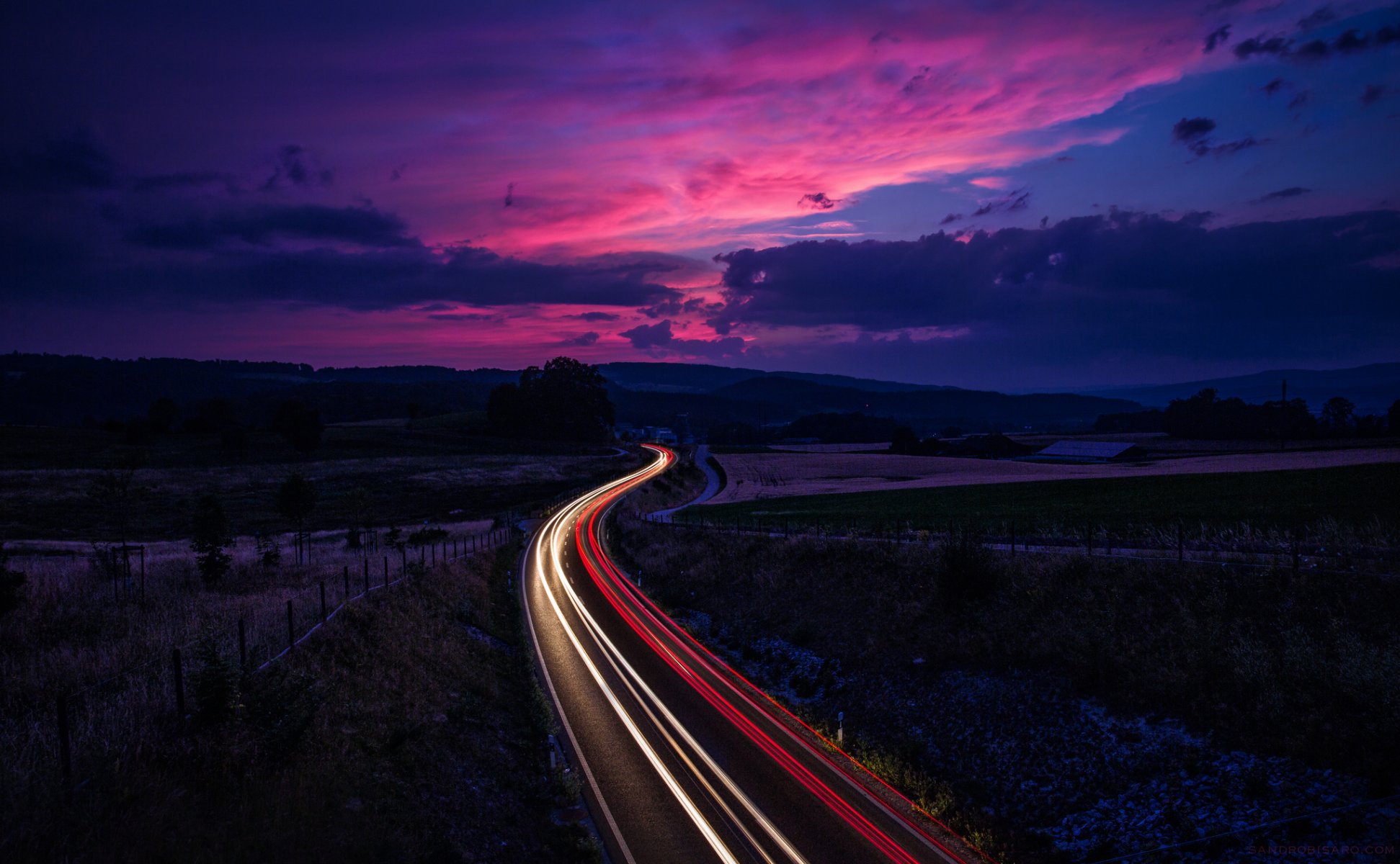 schweiz straße bewegung belichtung purpurrot sonnenuntergang dämmerung blau himmel wolken wolken