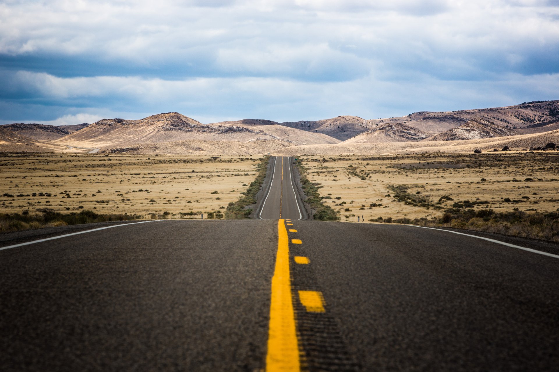 usa nevada droga autostrada pustynia wzgórza zarośla andrew smith rhotography