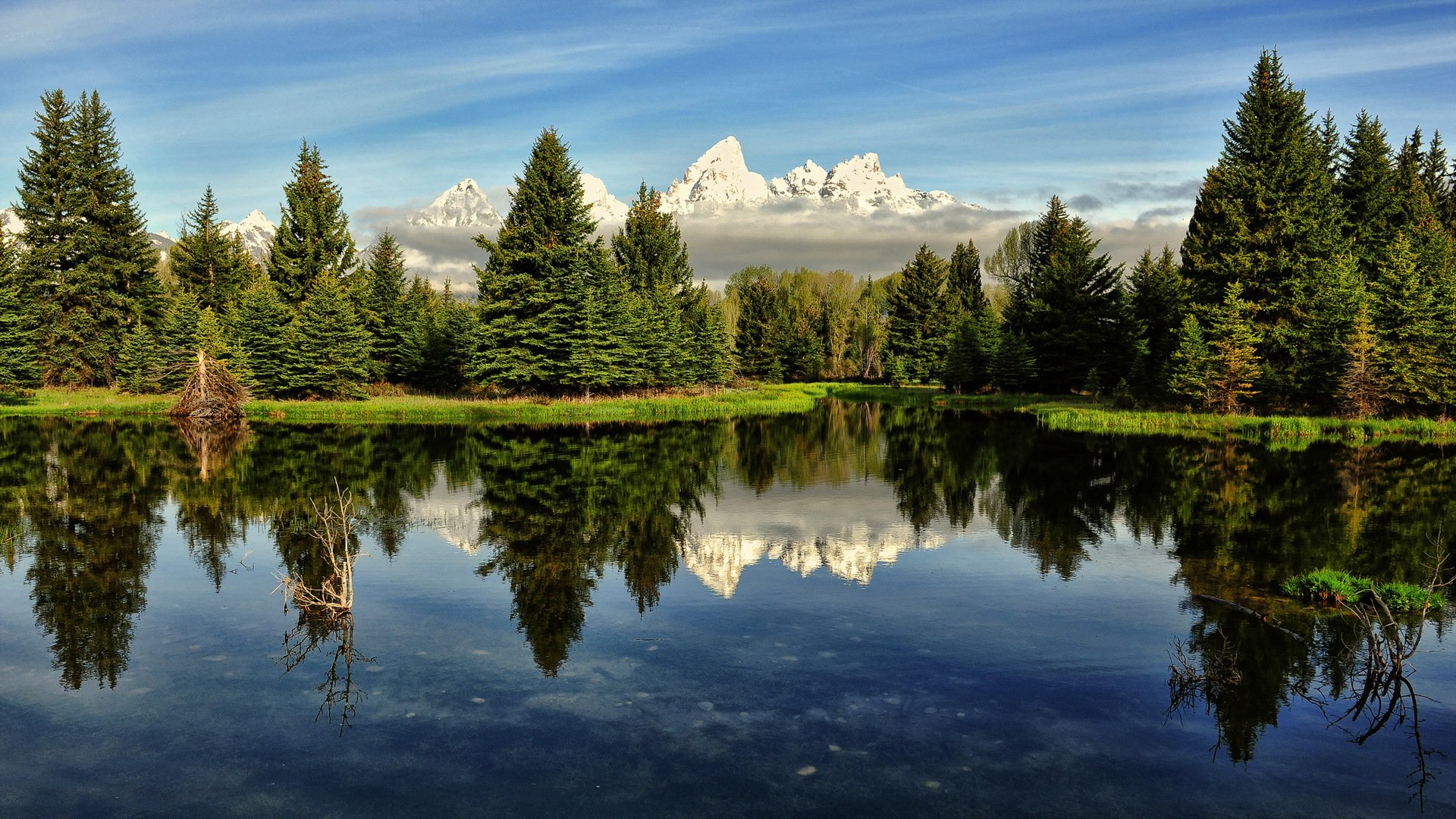 lago montañas paisaje