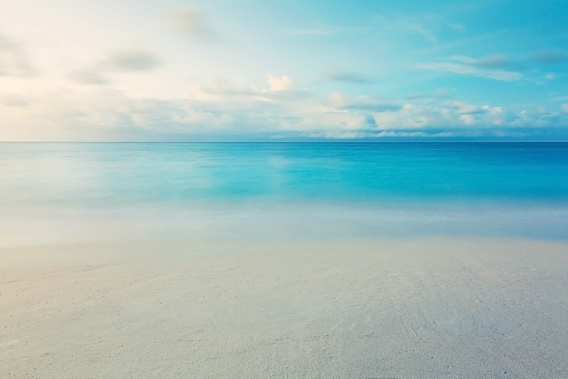 natura paesaggio mare spiaggia sabbia acqua onda cielo nuvole sfondo carta da parati widescreen schermo intero widescreen widescreen