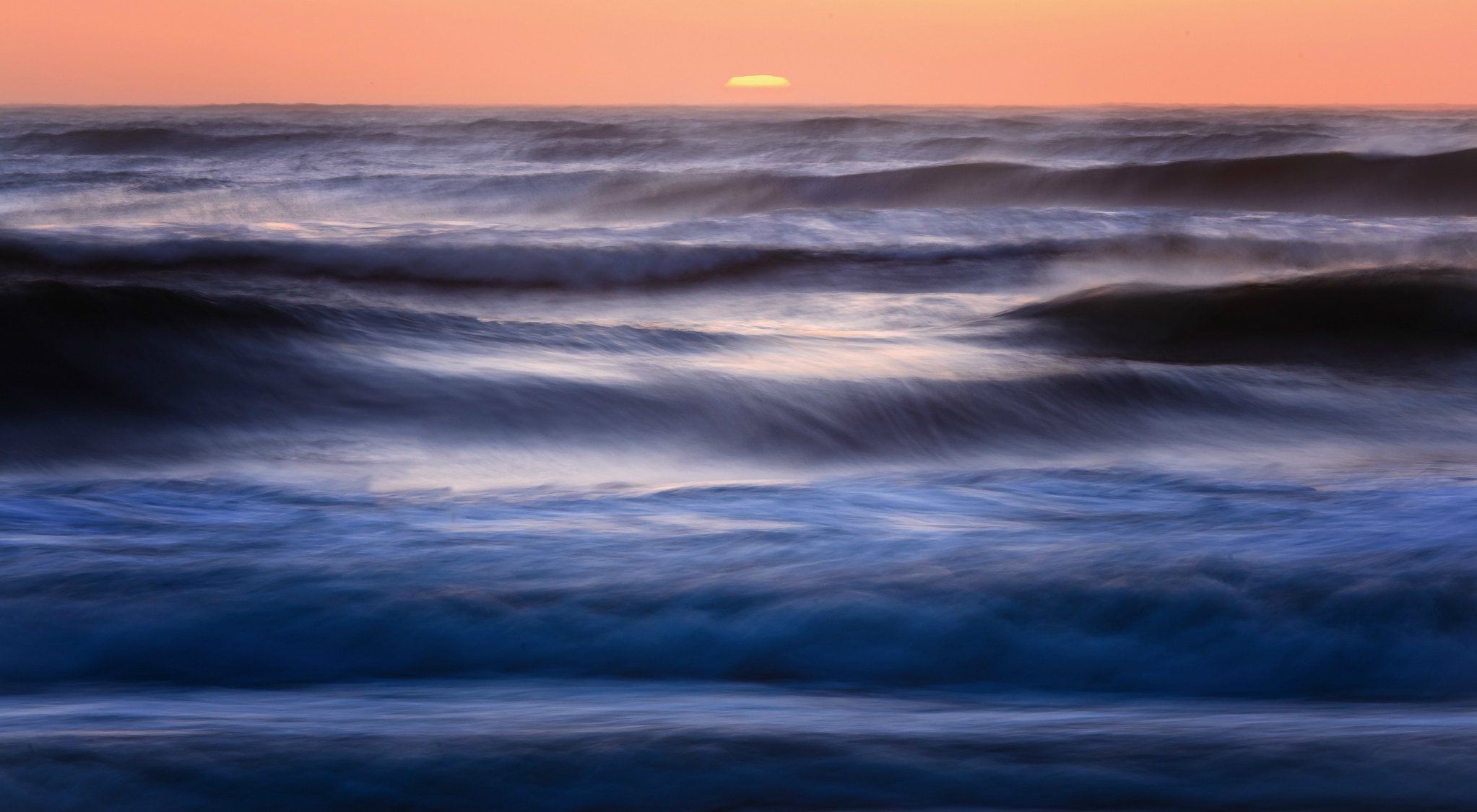 etats-unis californie océan eau bleu surf soir soleil coucher de soleil orange ciel horizon