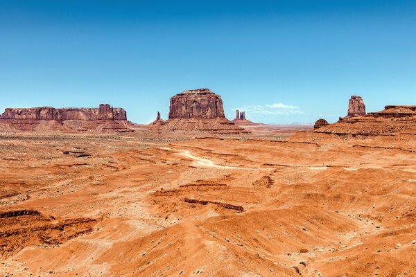 El famoso Monument Valley en Utah, Estados Unidos