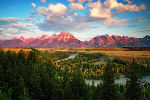 Letni poranek w Parku Narodowym Grand Teton