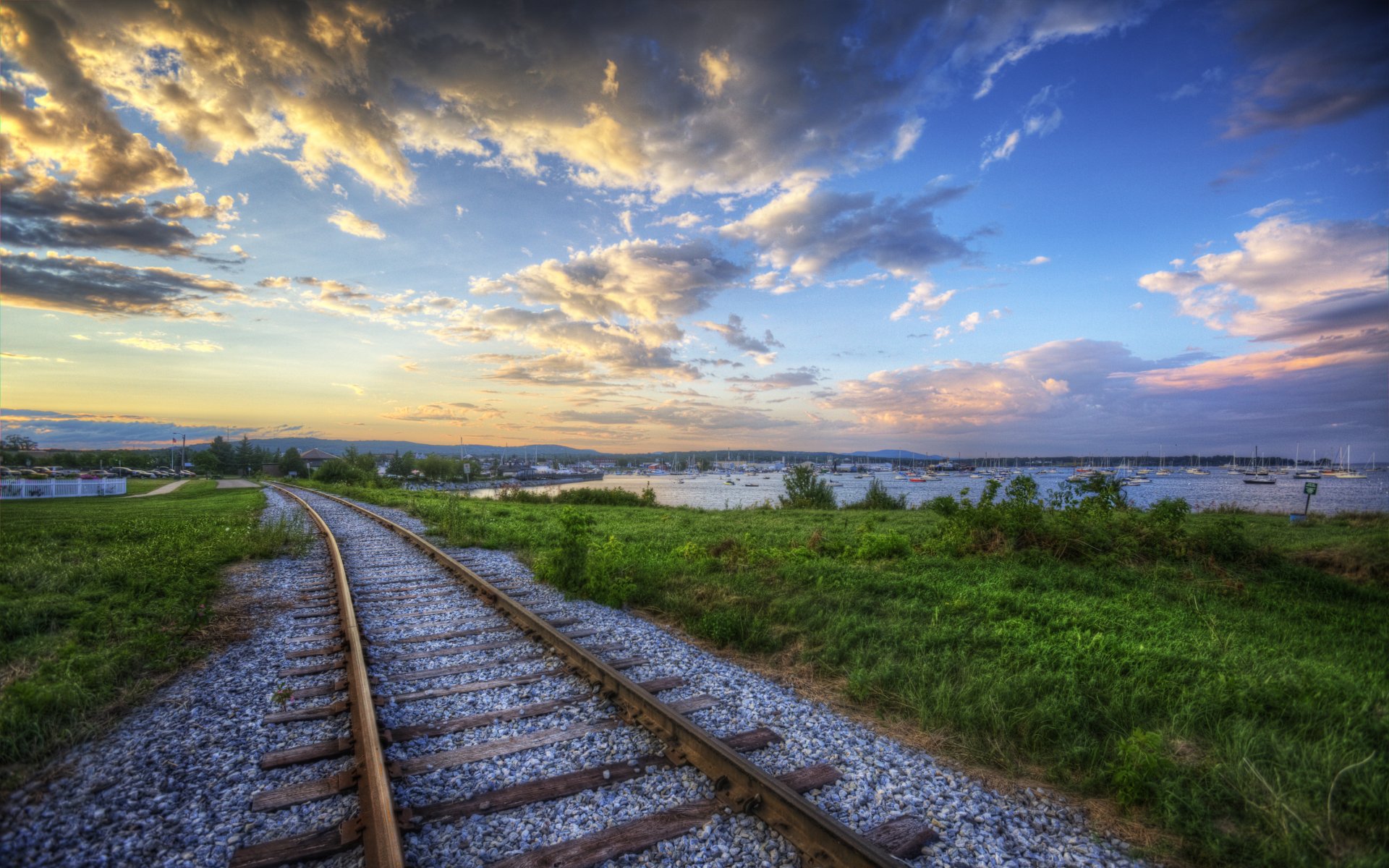 puesta de sol ferrocarril carretera camino cielo hdr