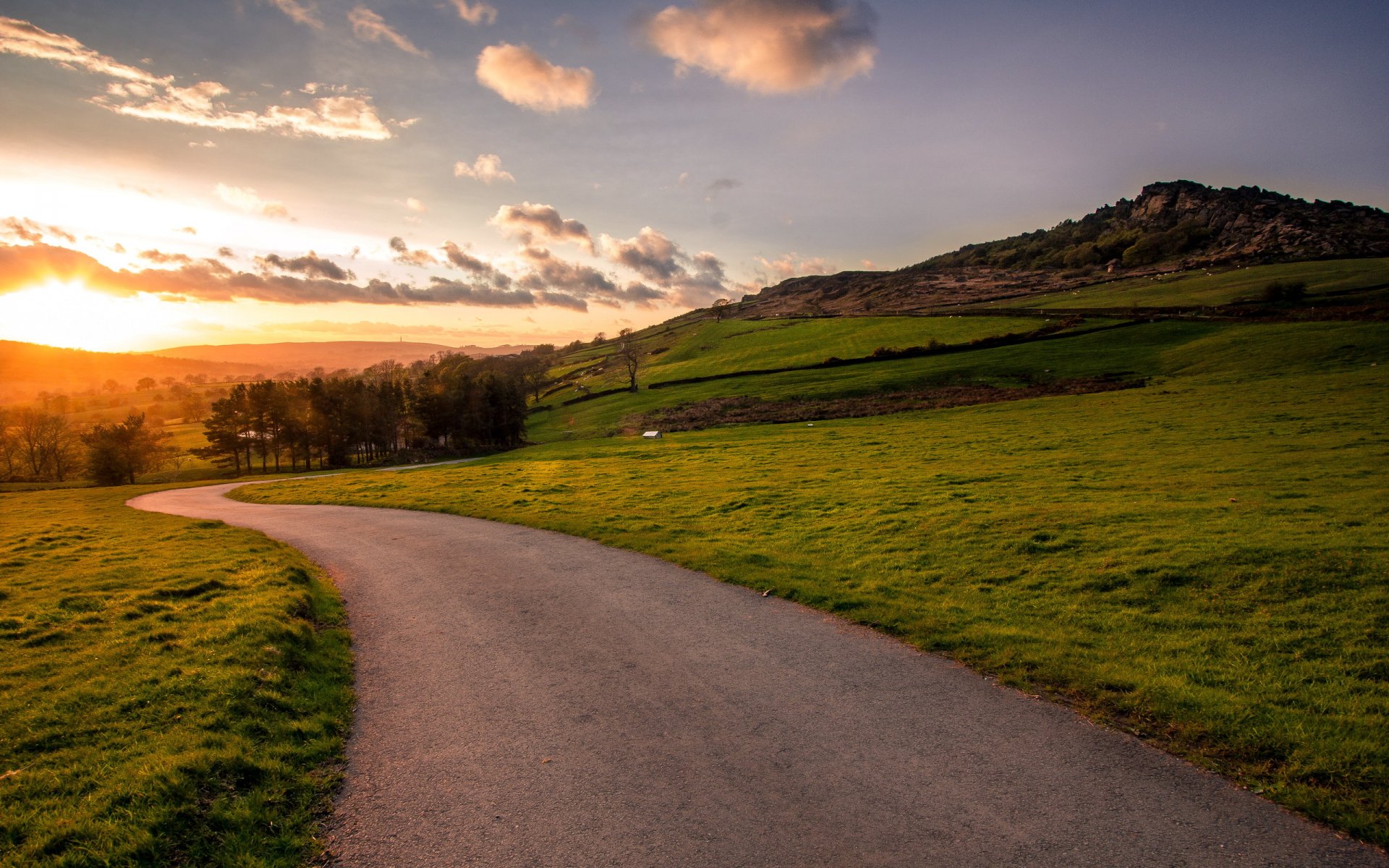 route coucher de soleil paysage