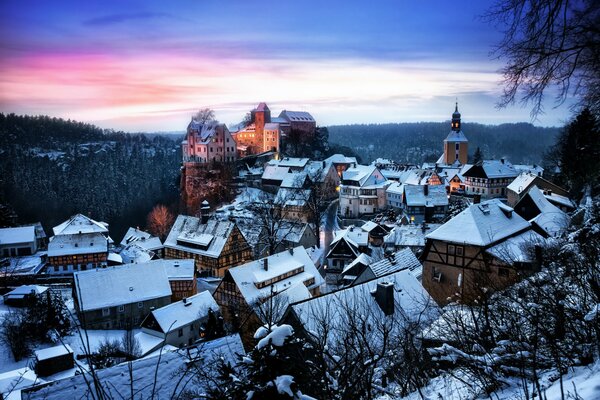 Maisons allemandes dans la soirée d hiver