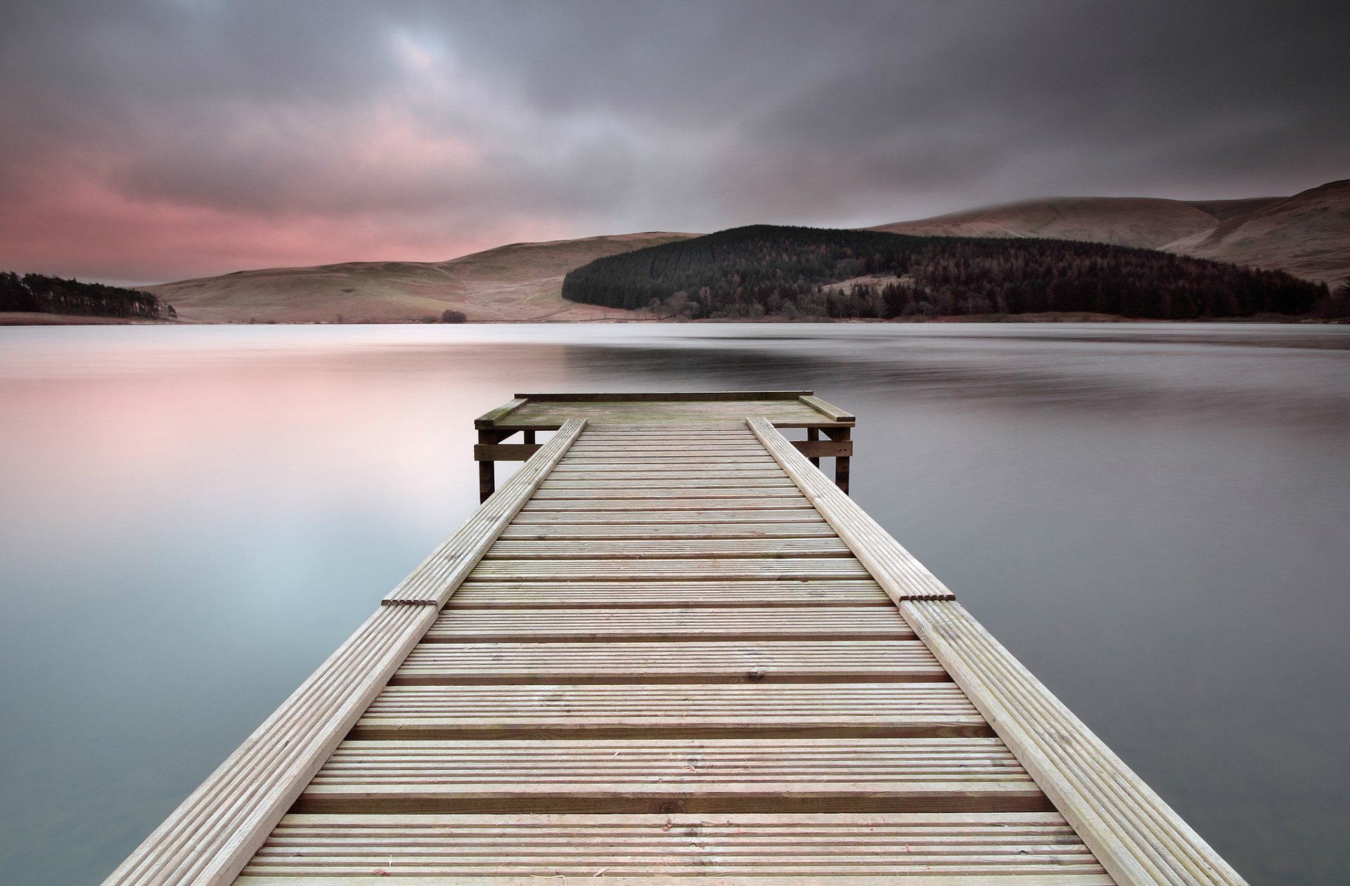 großbritannien schottland see holz brücke abend himmel wolken