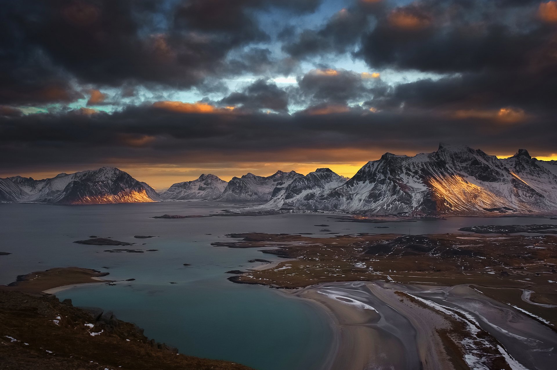 montagne cielo luce