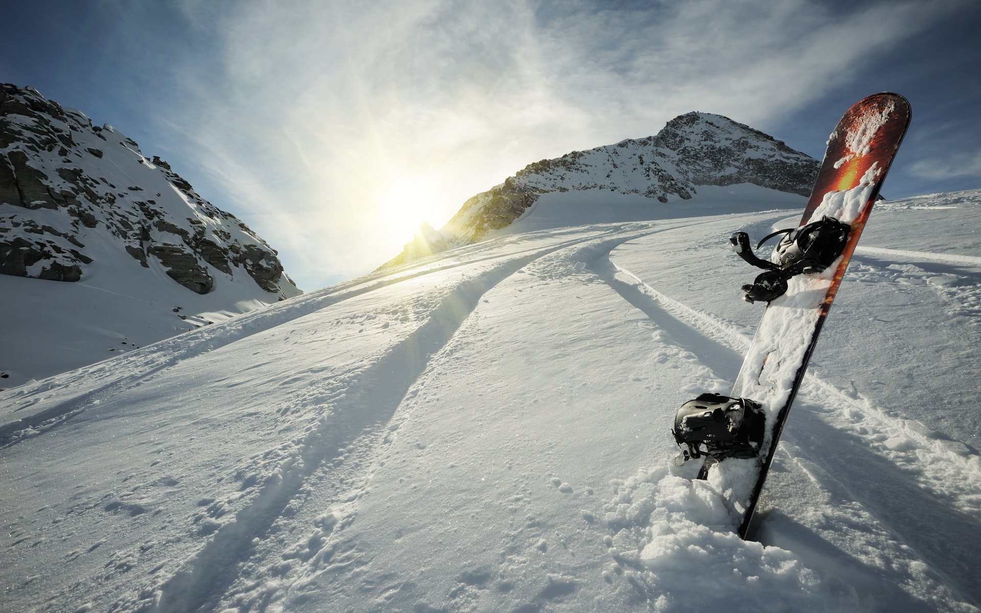 montagna neve inverno cime pendenza snowboard sport