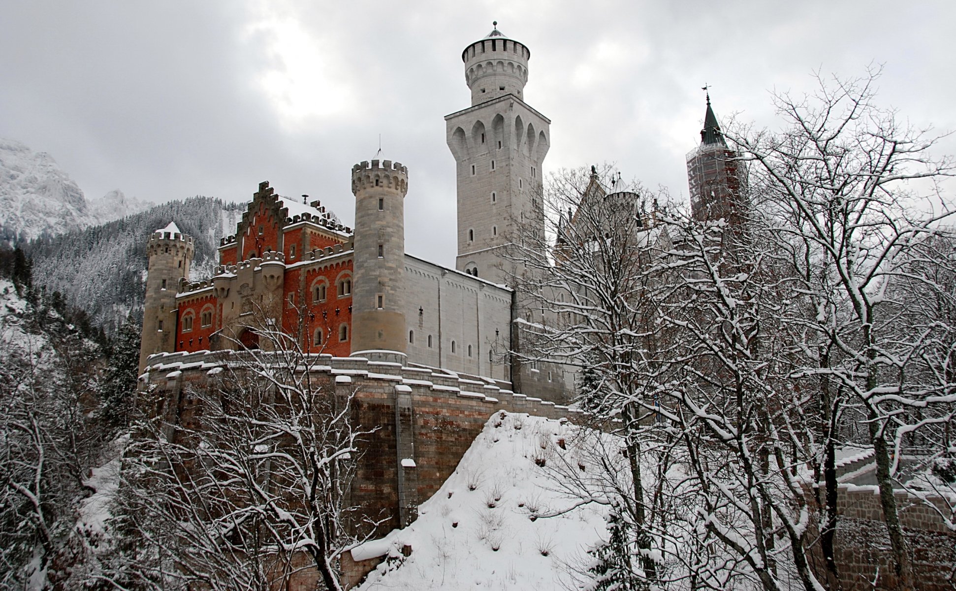 allemagne château hiver neige forêt arbres montagne