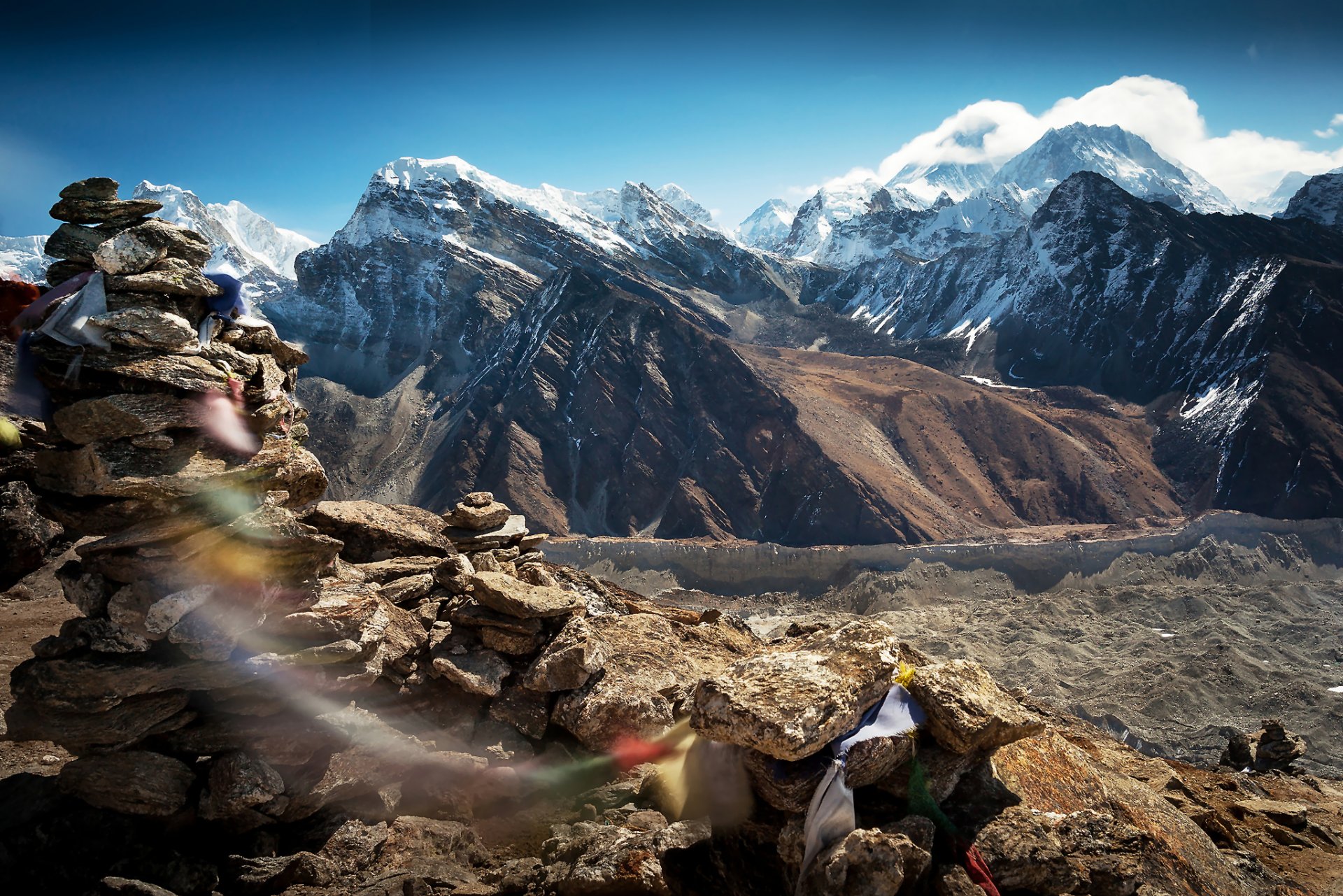 montagnes tibet esprit du tibet vent ciel pierres roches