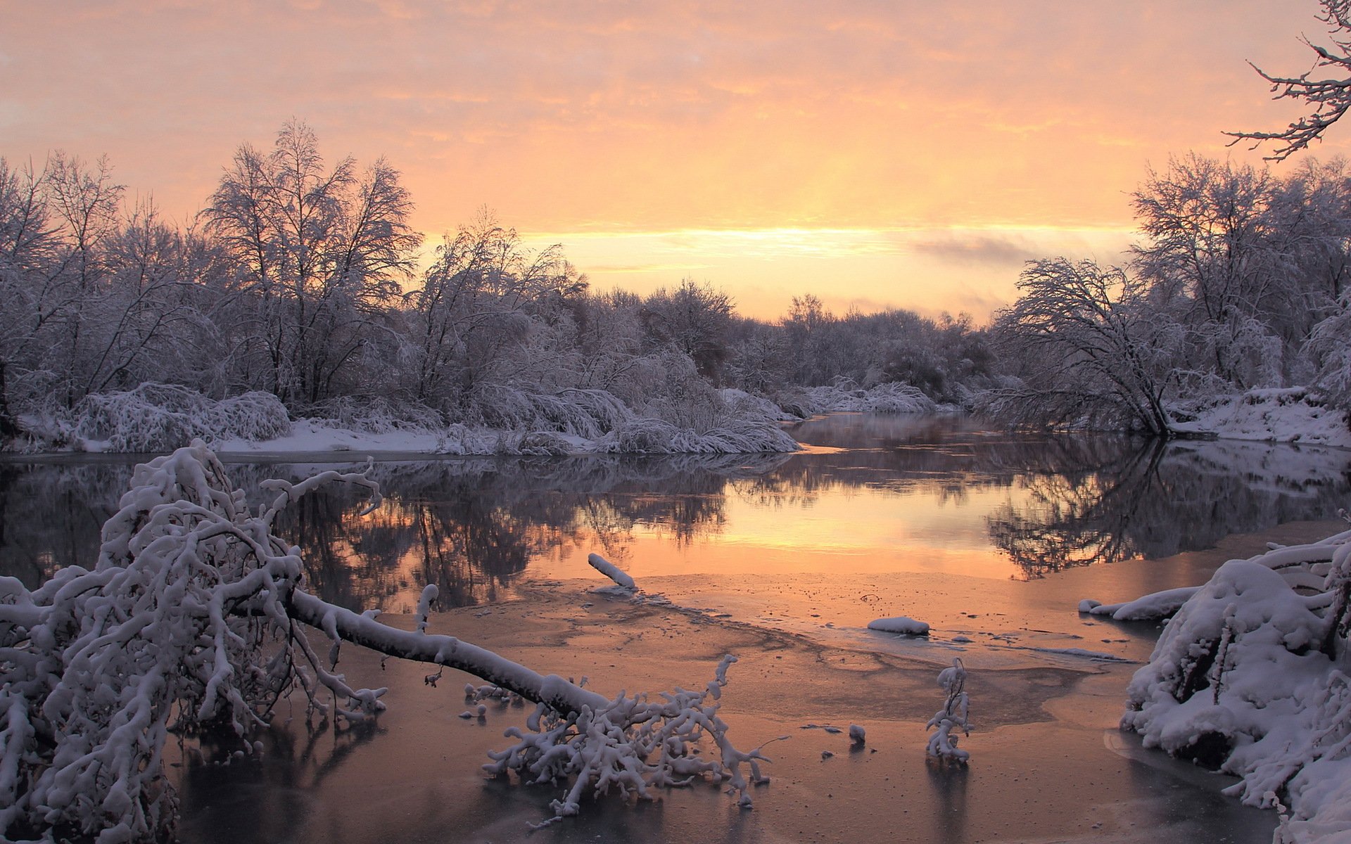 hiver rivière neige