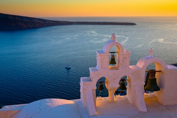 Schöne griechische Landschaft von Santorini