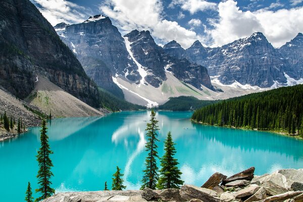 Lago del parque nacional Banff