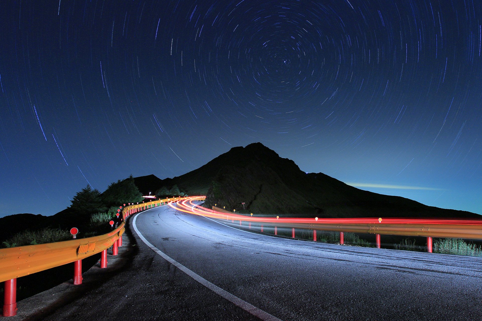 noche camino estrellas luces exposición