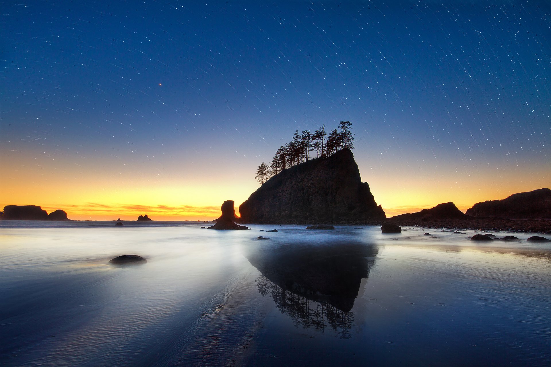 mar océano costa playa arena agua puesta de sol roca rocas árboles noche noche cielo estrellas ciclo