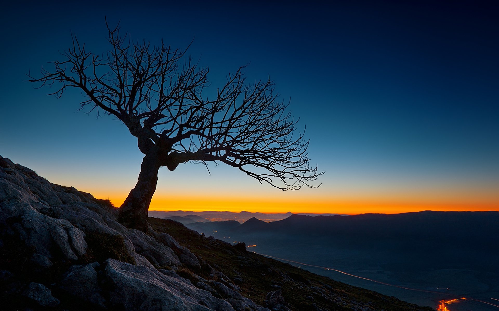 san miguel de aralar tramonto luci