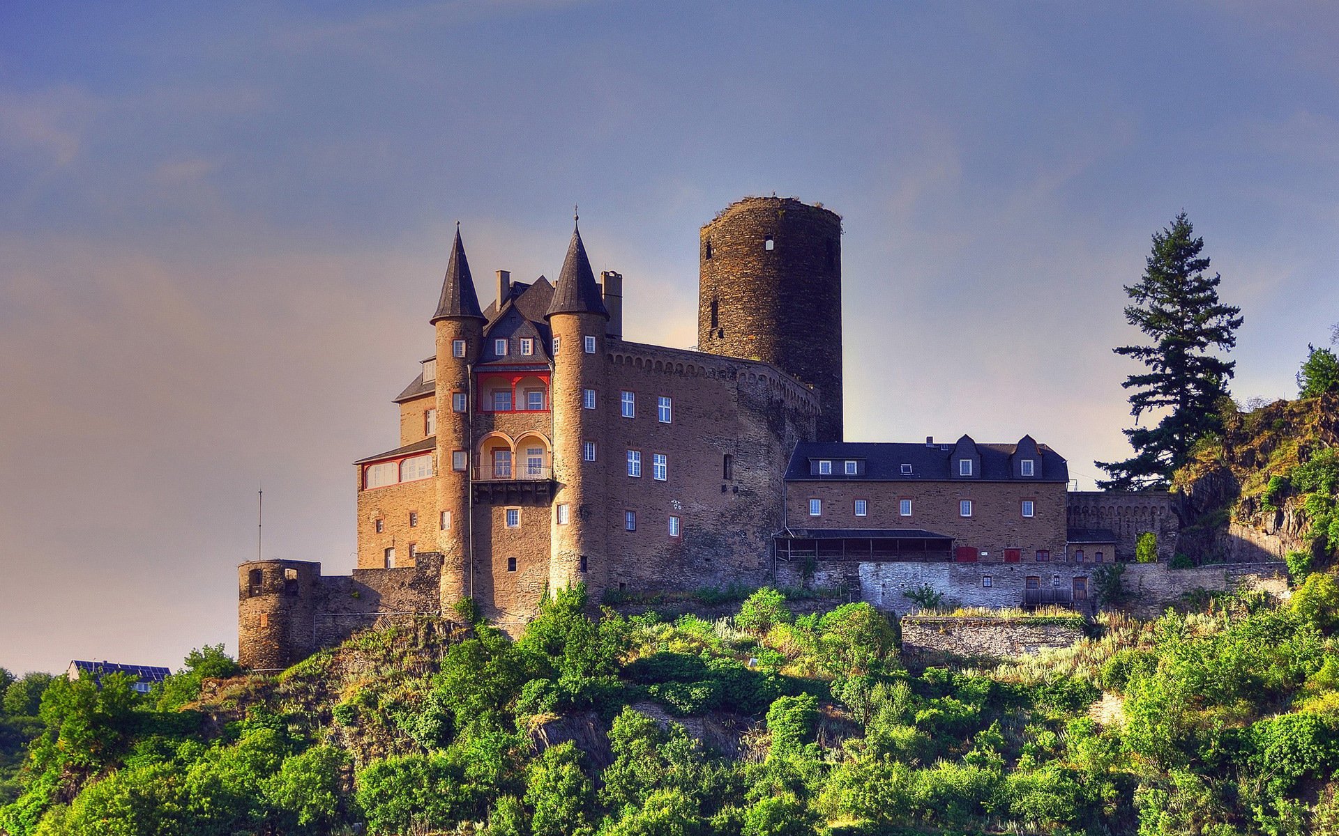 alemania castillo colina árboles