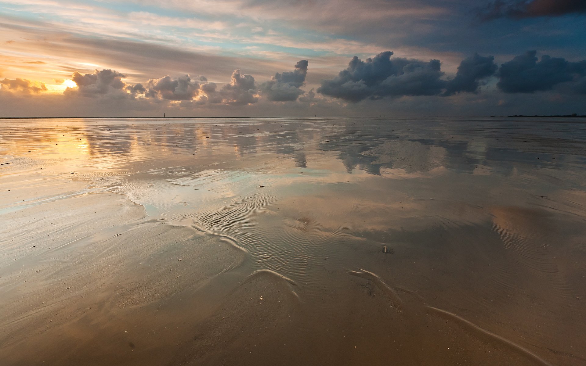 plage mer ciel nuages