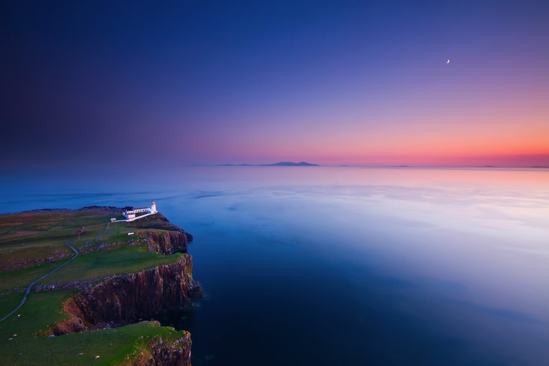 coucher de soleil soir ciel lune côte rochers phare