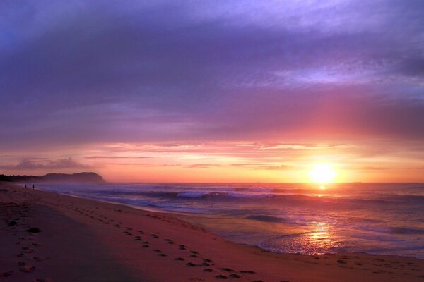 Sunset of the Australian coast with ocean view