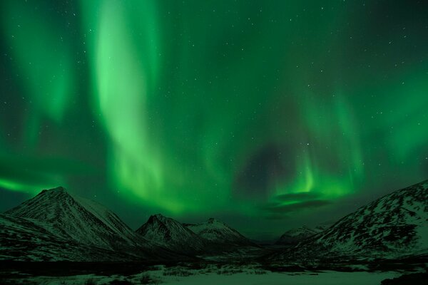 Aurora boreale verde