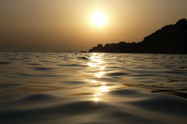 The morning sea breathes freshness at dawn