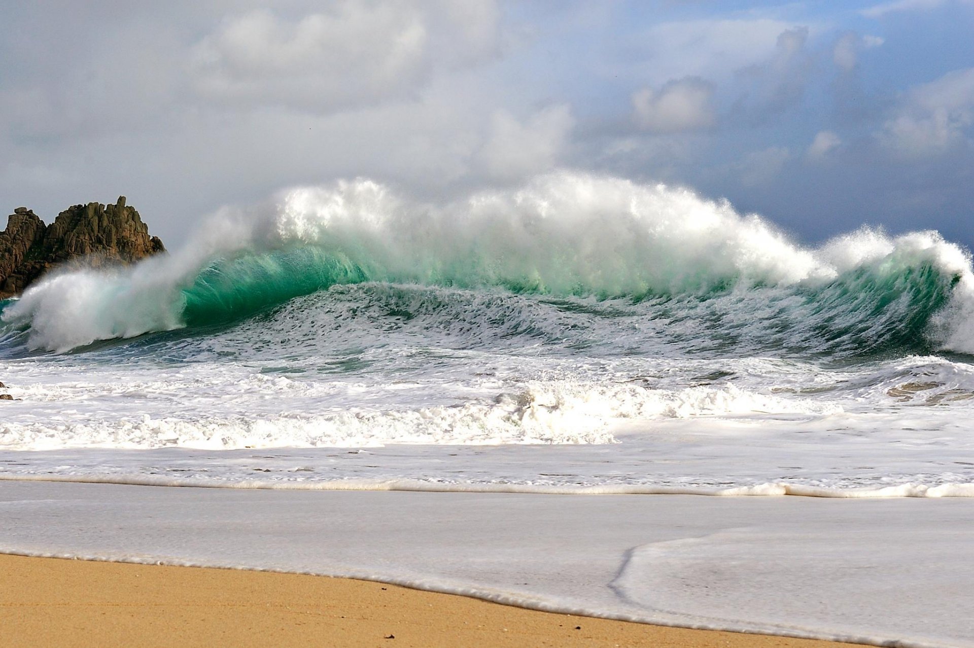 paysage marin mer vagues côte sable