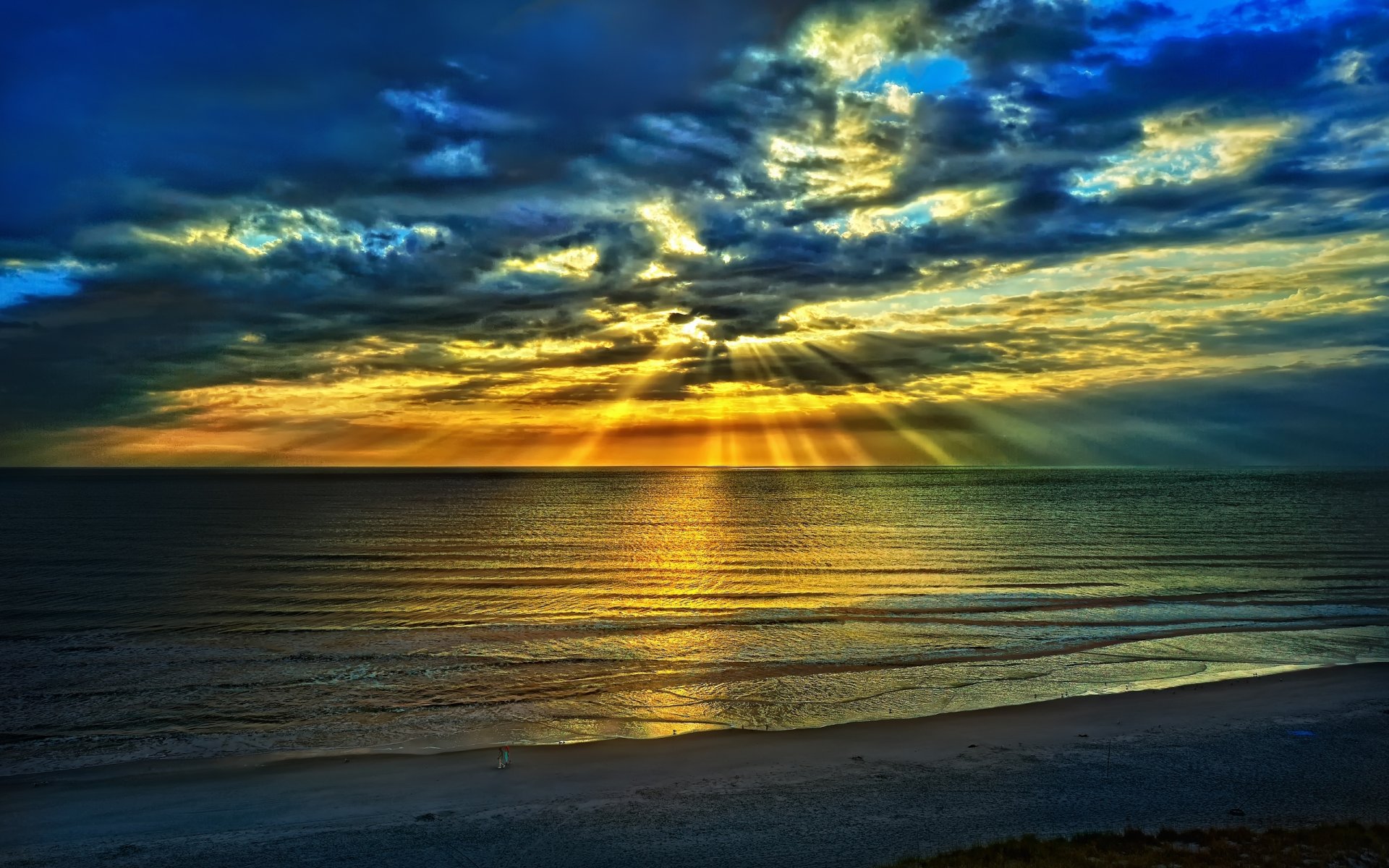 bleu lever du soleil nature paysage ciel nuages mer plage été rayons