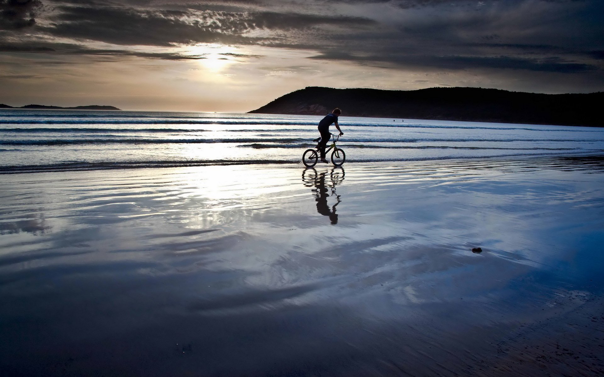 mar playa puesta de sol bicicleta paisaje