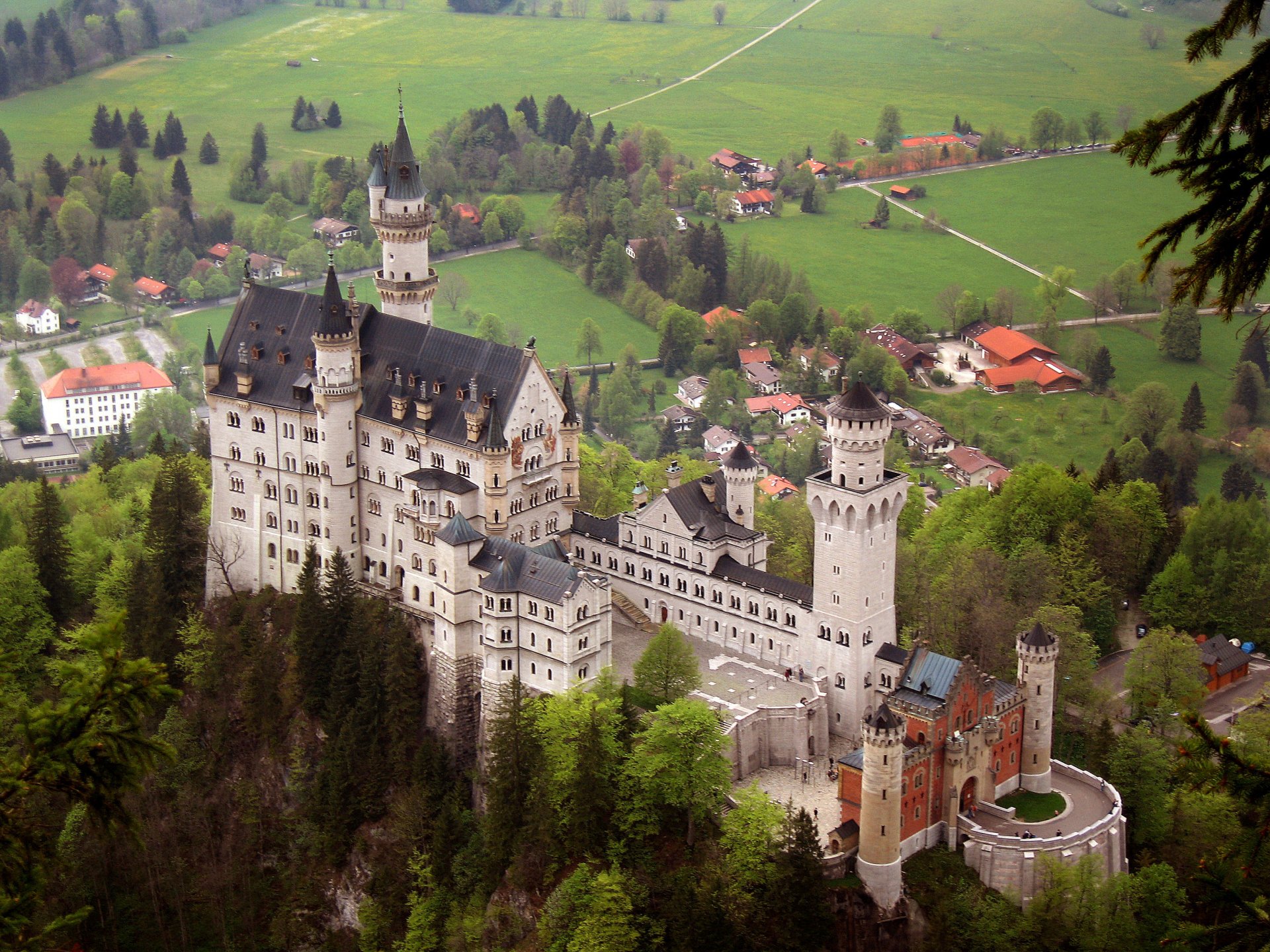 zamek neuschwanstein krajobraz bawaria