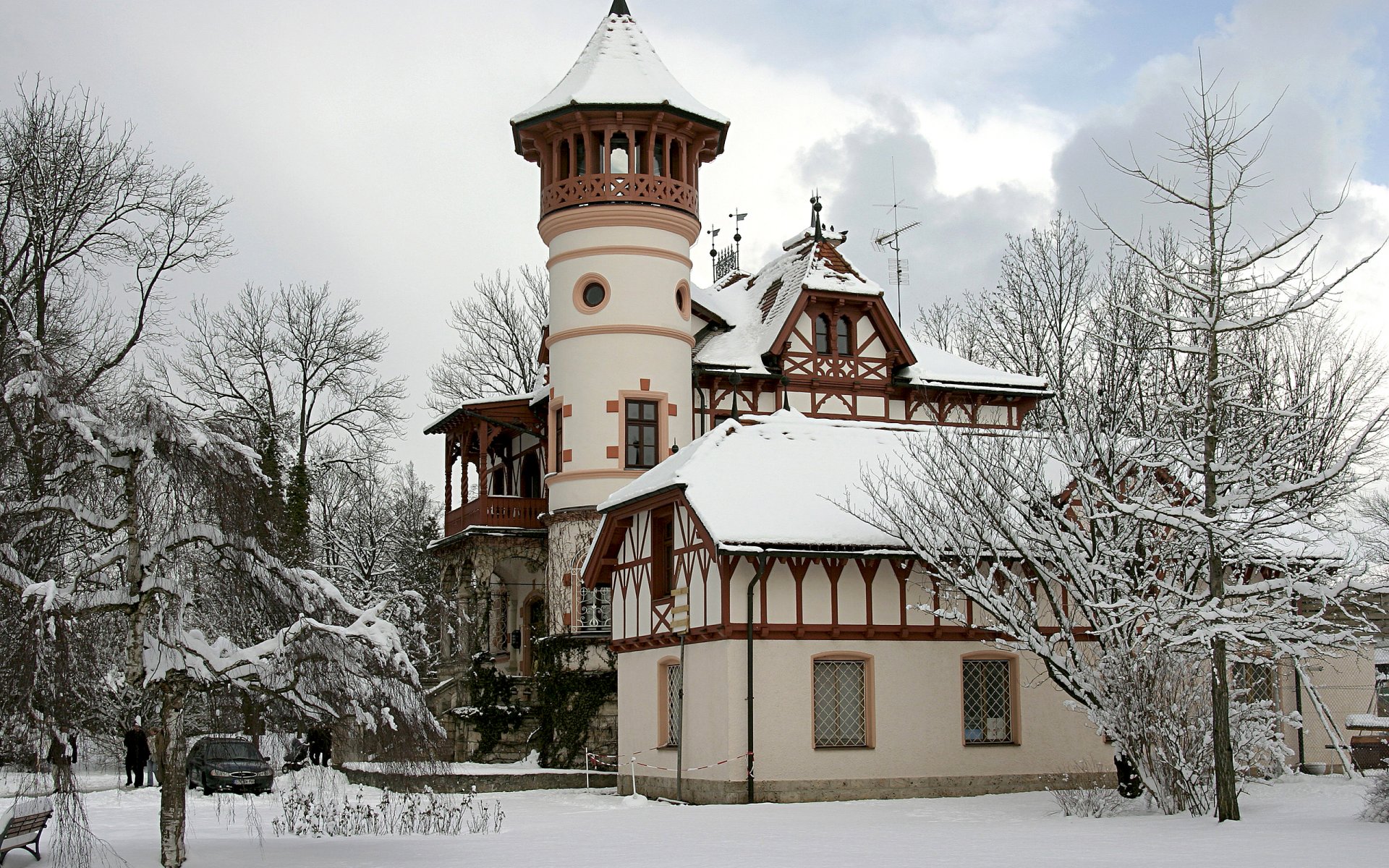 schloss winter schnee auto bäume