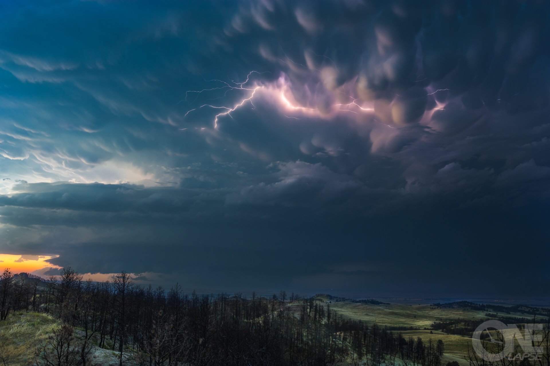 ky clouds vymeobraznye clouds lightning the storm