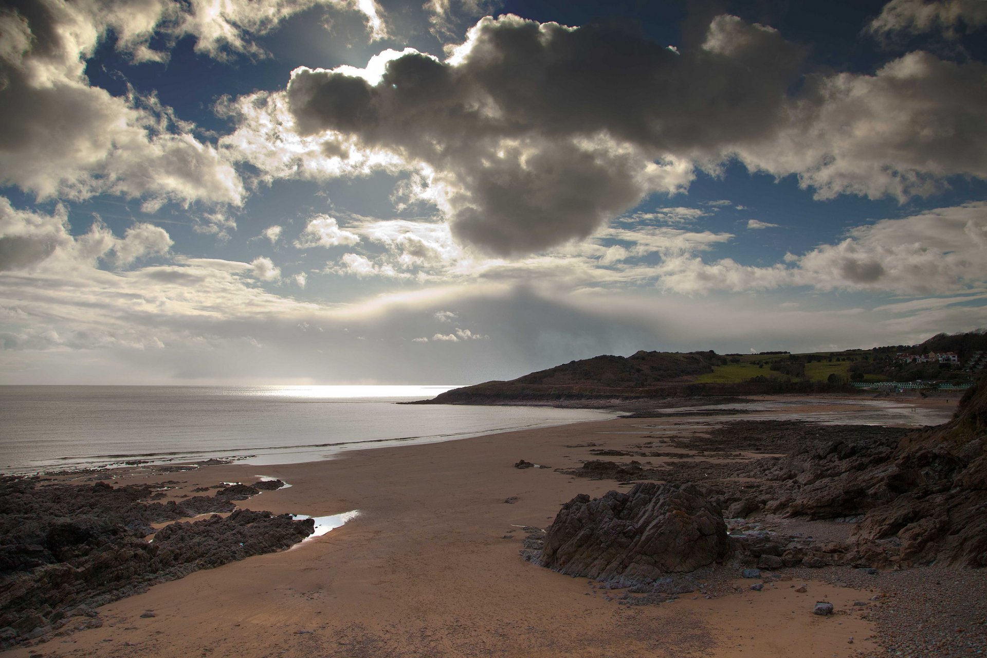 ea beach stones sand cloud