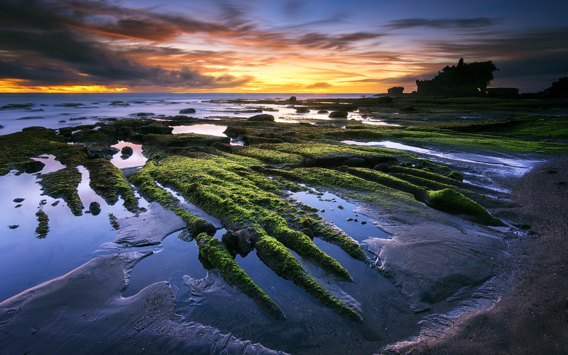 tanah lot bali indonesien strand