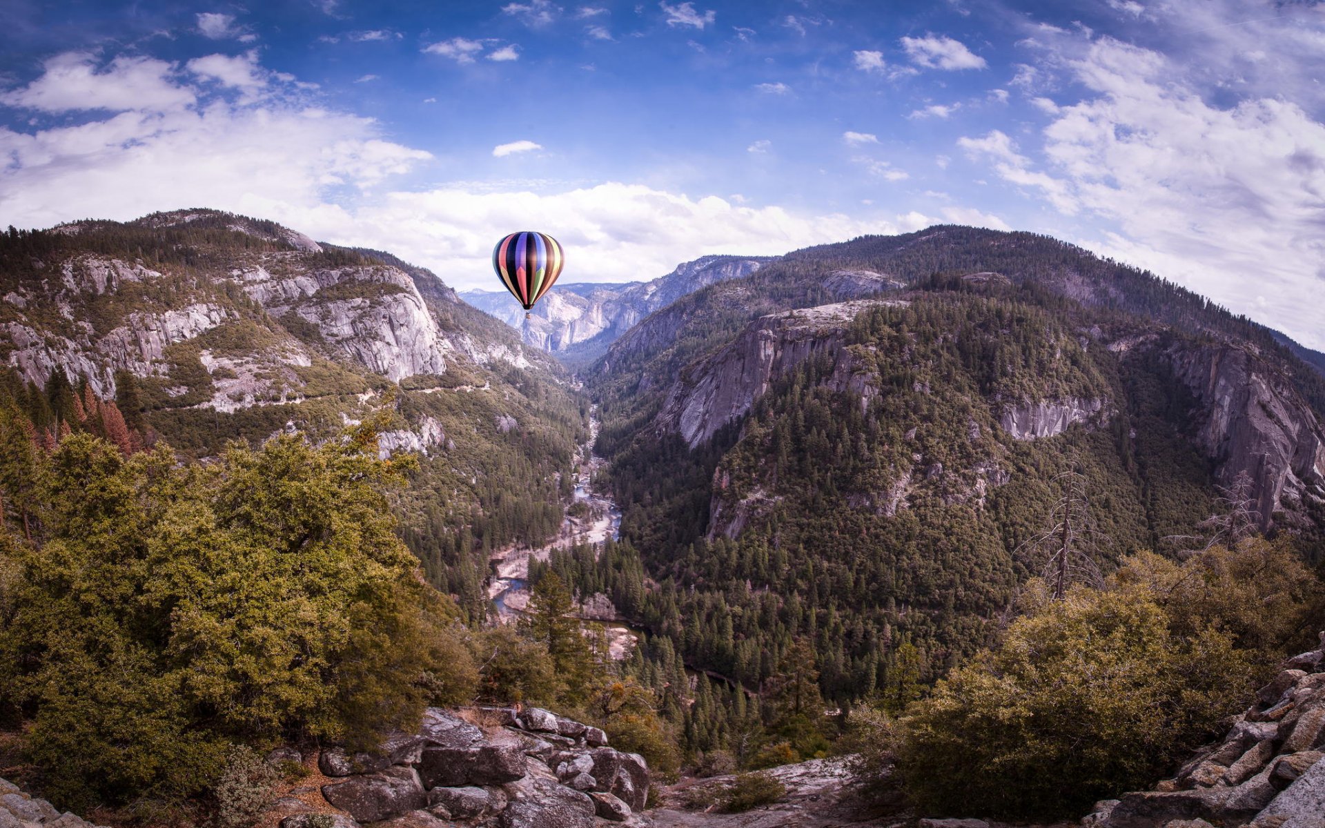 yosemite california árboles rocas globo nubes naturaleza