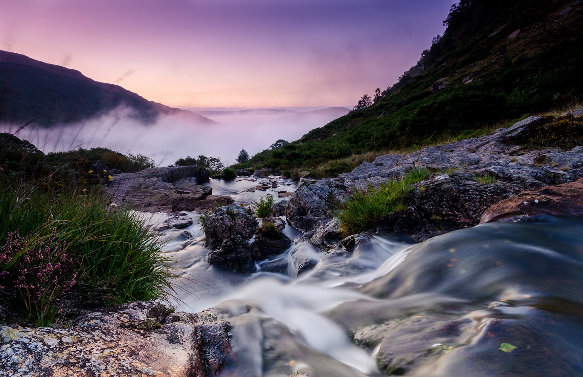 wales united kingdom mountain river feed stones morning fog landscape