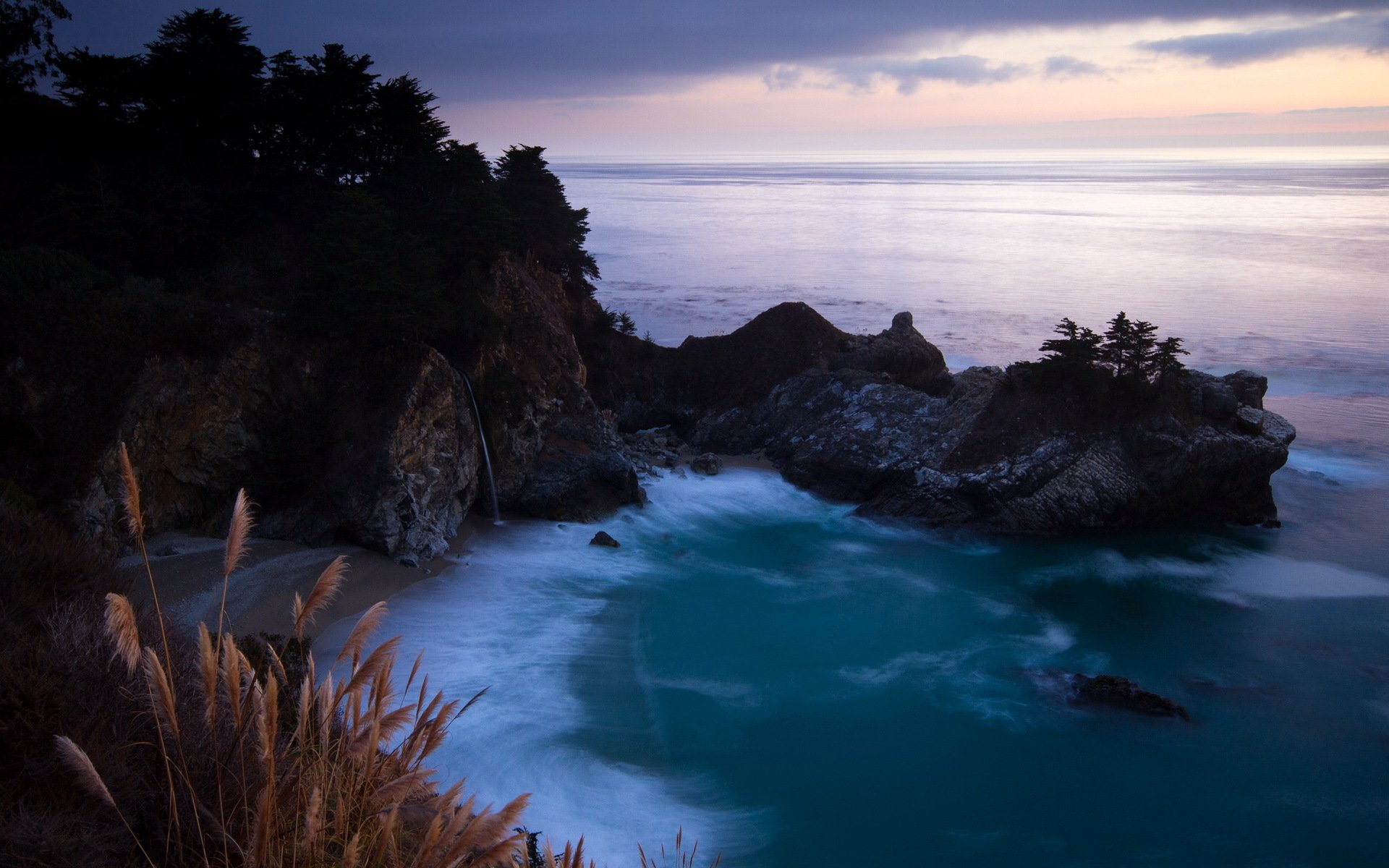 mcway falls landscape california