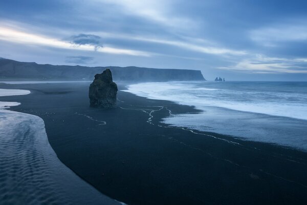 Night landscape on the seashore