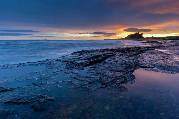 Mesmerizing sunset on the sea landscape