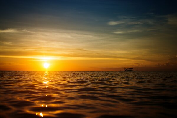 The most beautiful sea sunsets