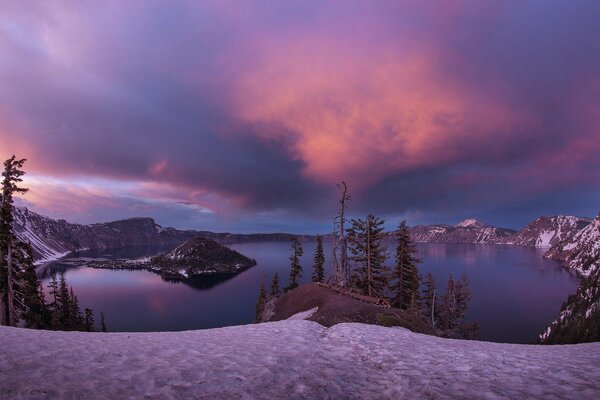 Winter landscape in the National Park in the USA in Oregon