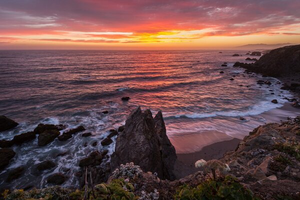 Coucher de soleil sur l océan Pacifique