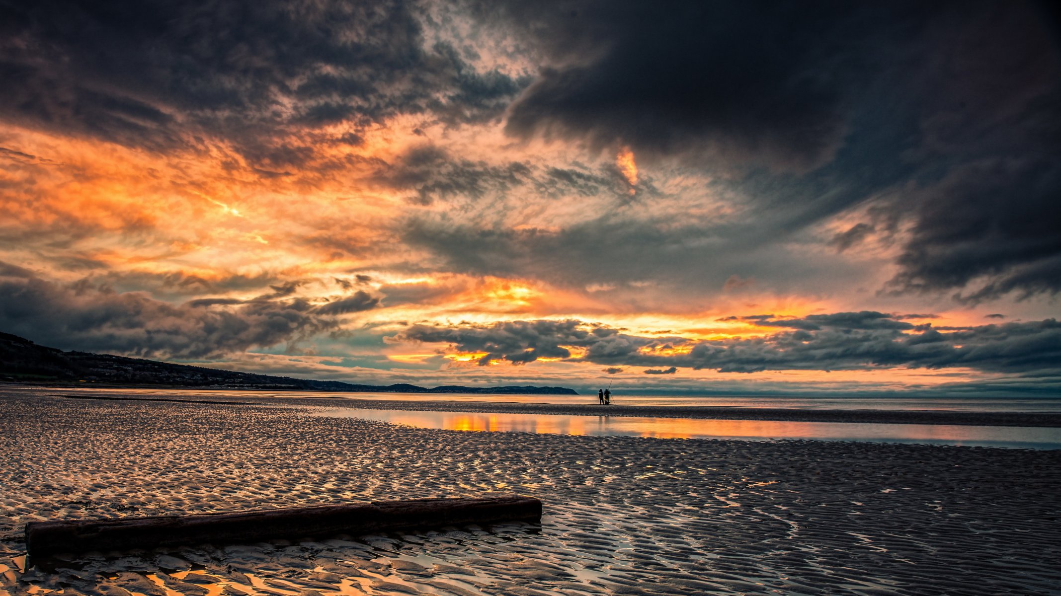 angleterre pays de galles du nord mer plage soirée coucher de soleil pêcheurs pêche fin de journée