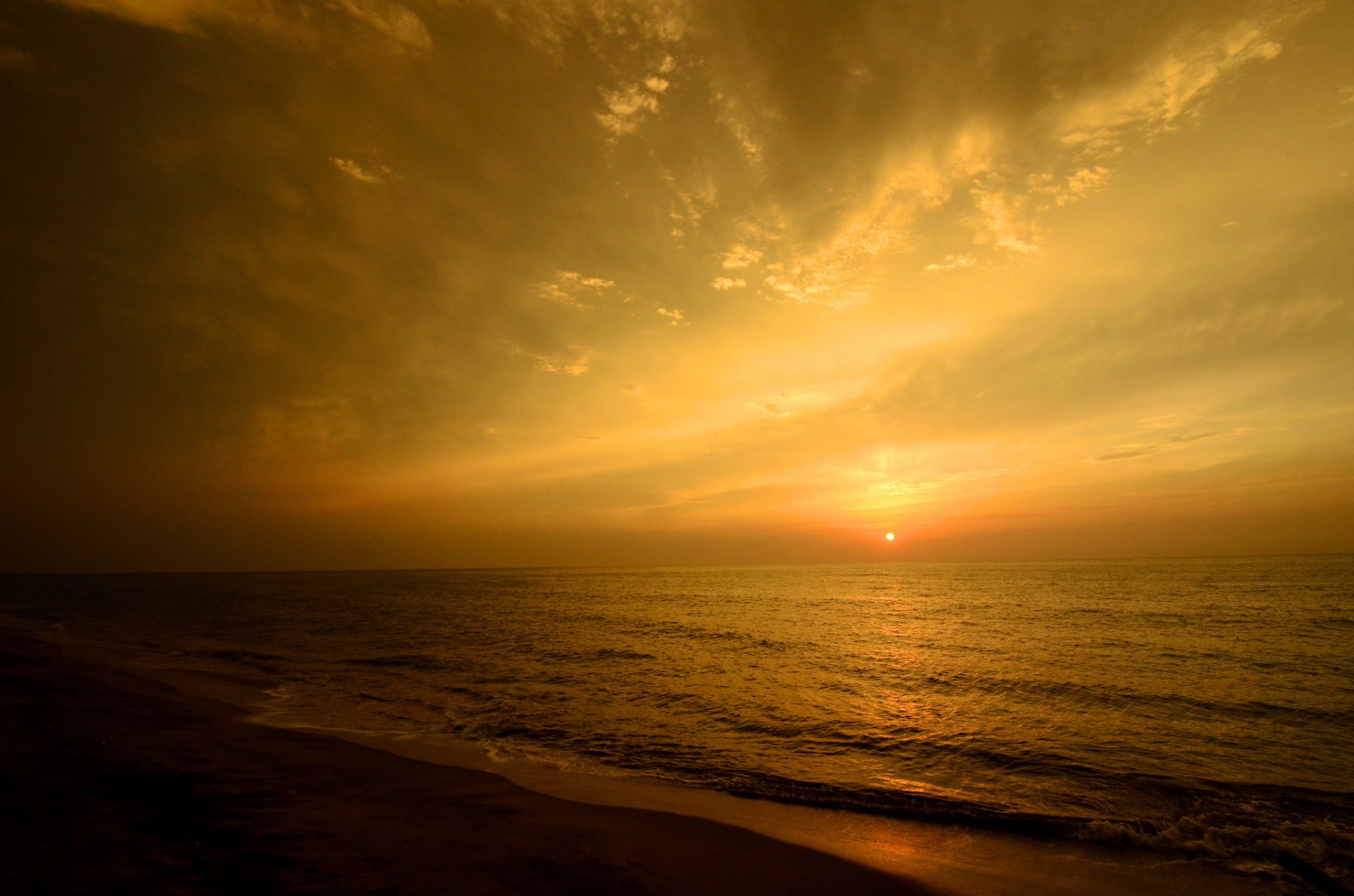 mare spiaggia tramonto