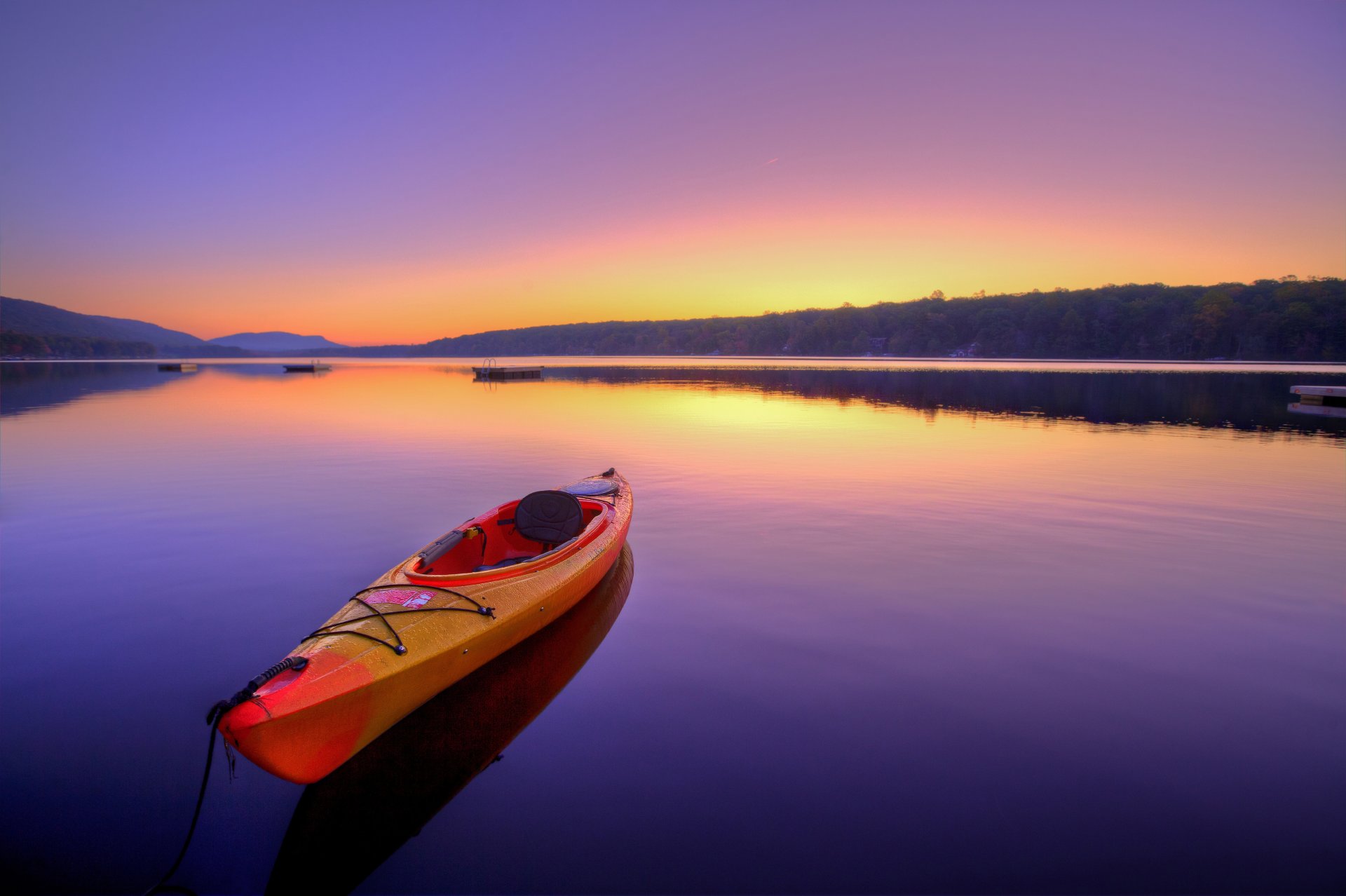 landschaft dämmerung boot boot kajak raum atmosphäre ruhe fluss stille sommer tourismus urlaub reisen bokeh tapete