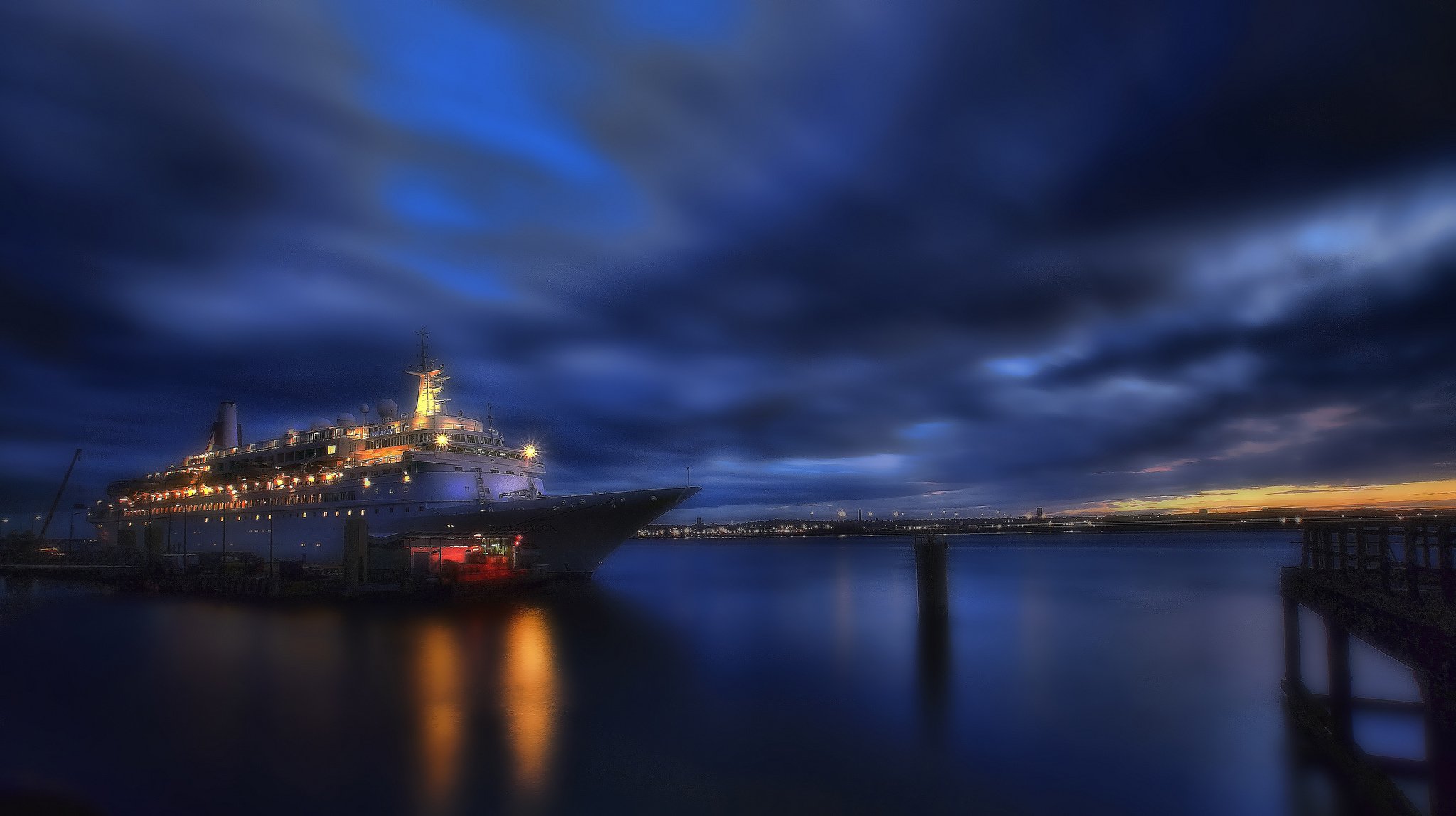 sonnenuntergang dämmerung wolken hafen schiff lichter