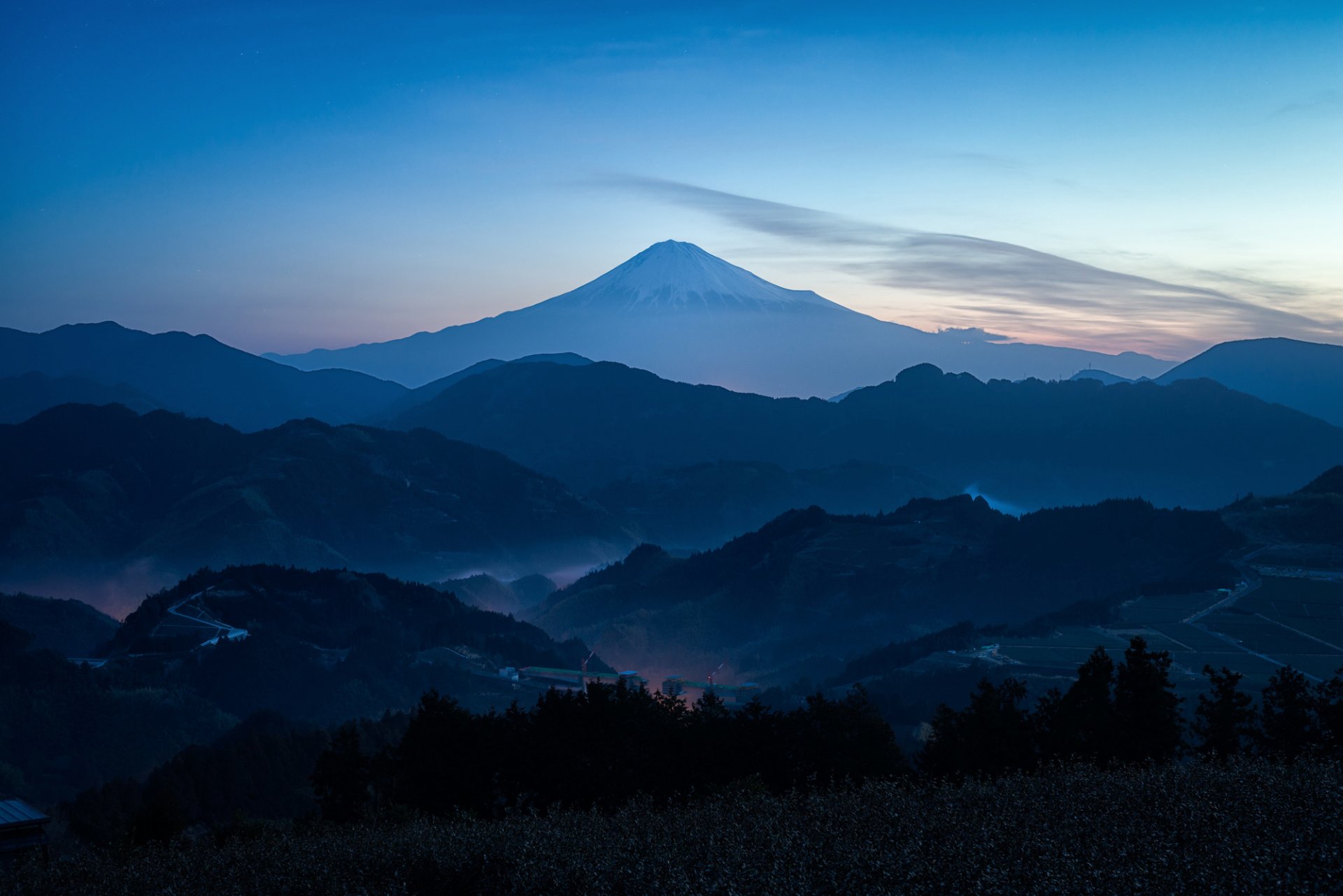 japan mountain fuji 富士山 spring mar haze