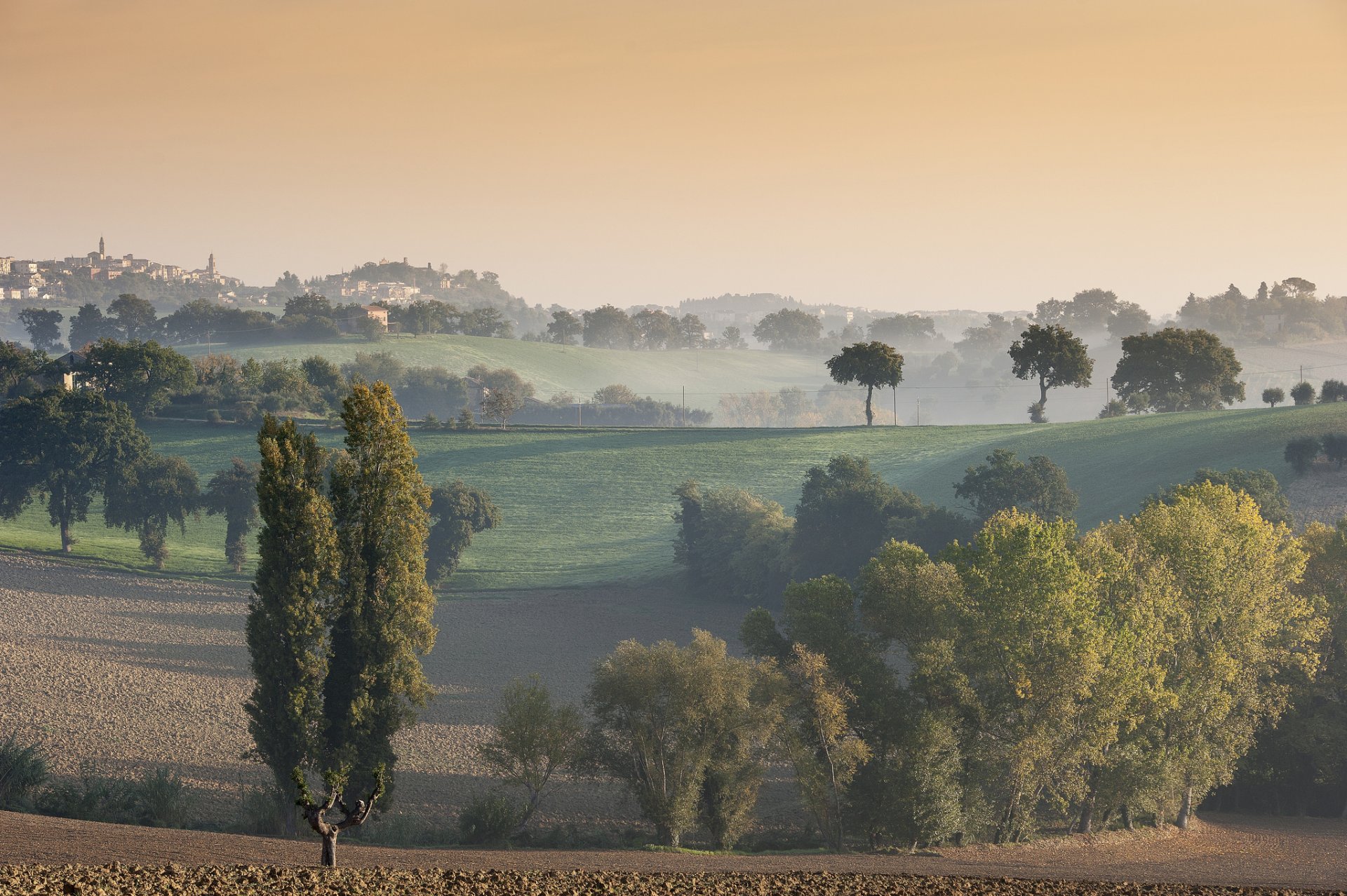 italien himmel morgen nebel hügel häuser bäume